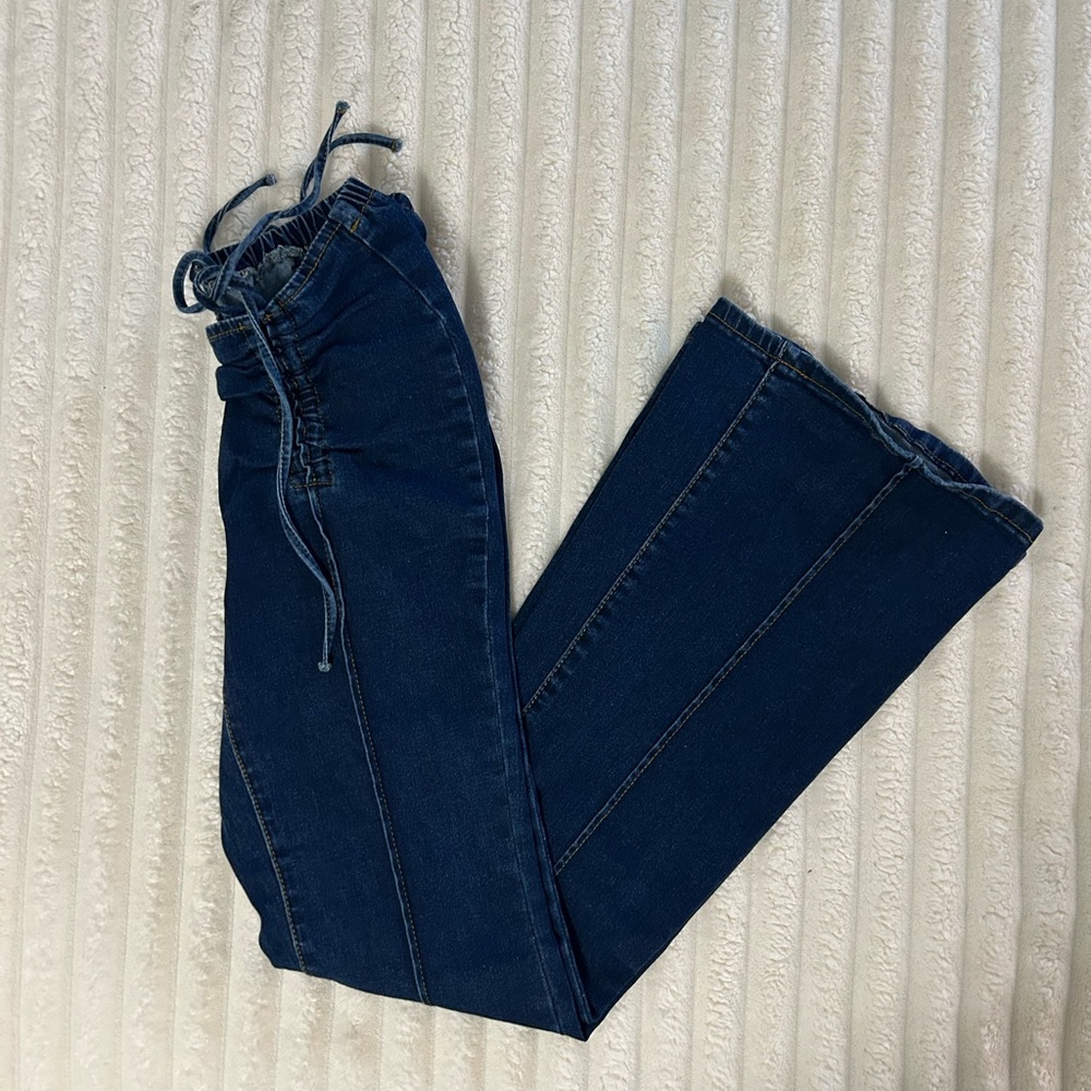 Women's Thrifted Y2K Low Rise Flared Jeans